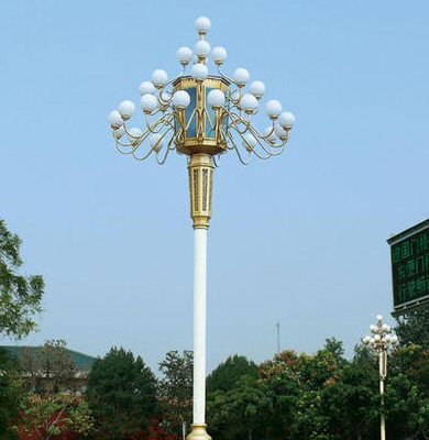 军垦路街道中华灯